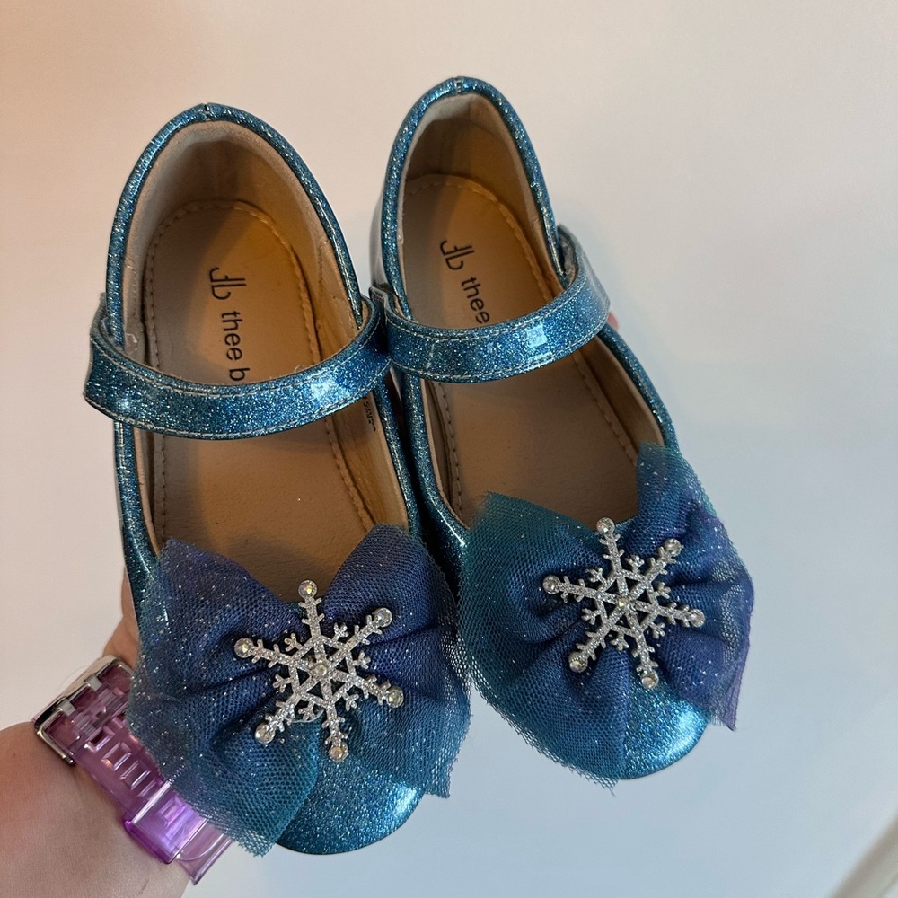 Princess Elsa Frozen glitter dress-up shoes - Picture 2 of 7